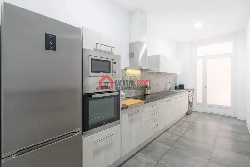 Apartamento en Alquiler El Cabanyal Valencia 3 Dormitorios 2 Baños Cerca Playa