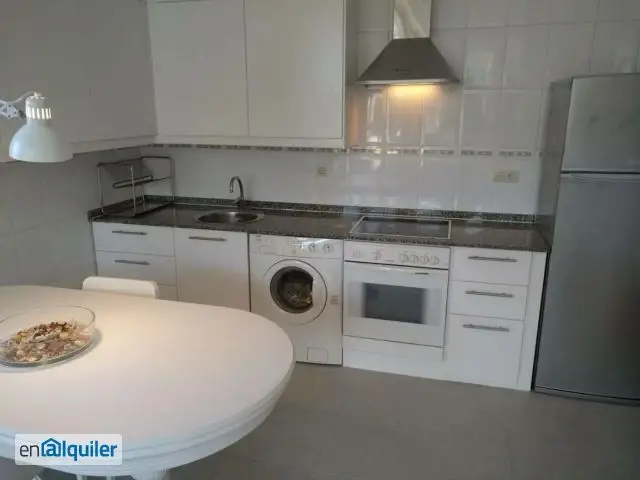 Piso en Alquiler en Galiana Avilés 2 habitaciones 68m2