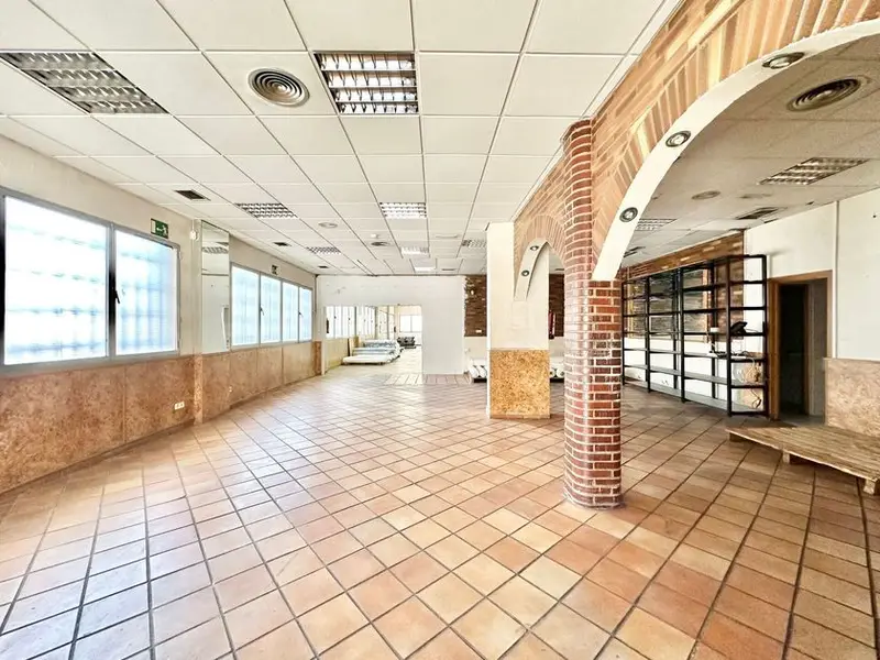 venta Local Comercial en Buenavista, Carabanchel (3170-14172)- Globaliza