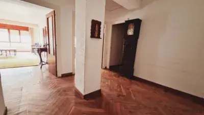 Piso en venta en Avenida de Menéndez Pelayo