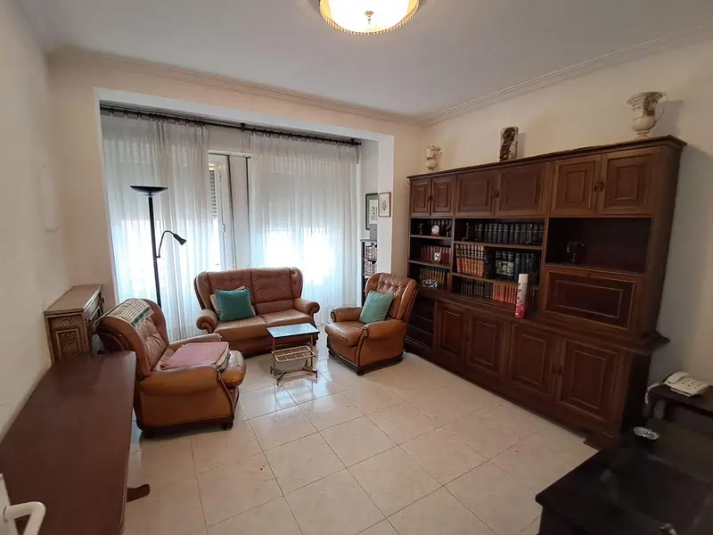 Piso Reformado 4 Dormitorios Cappont Lleida