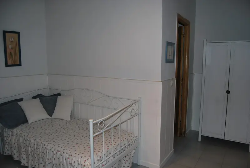 Habitacion Alquiler Tres Cantos Familia Mascotas Piscina Jardin