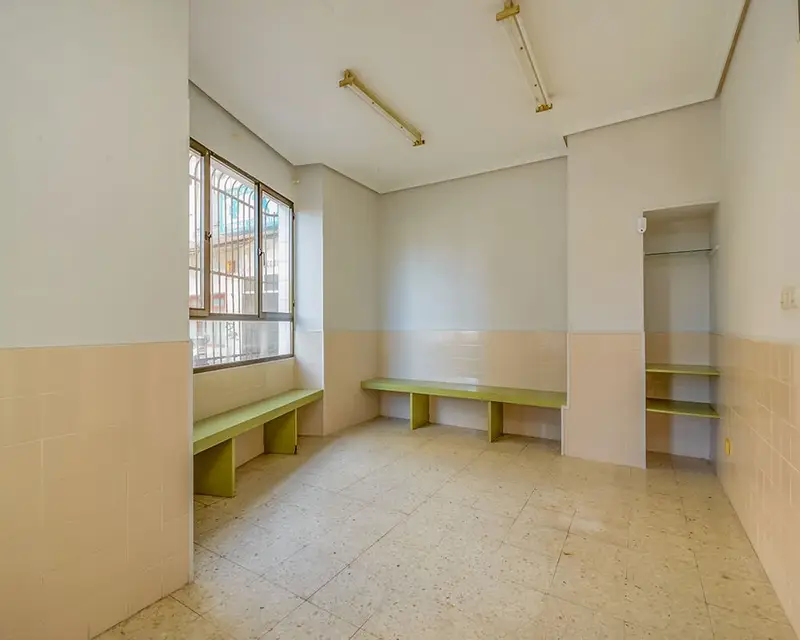 Local en Venta en Gijón 261.58 m²