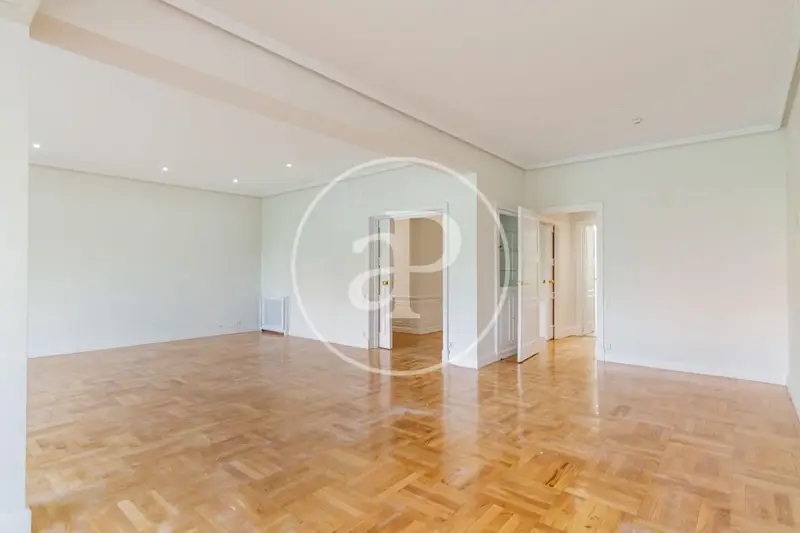 Apartamento en venta en Nueva Espa	
	
	
	
a Madrid