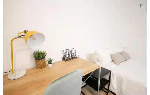 Alquiler Apartamento 3 Dormitorios Barcelona 3 24 Meses