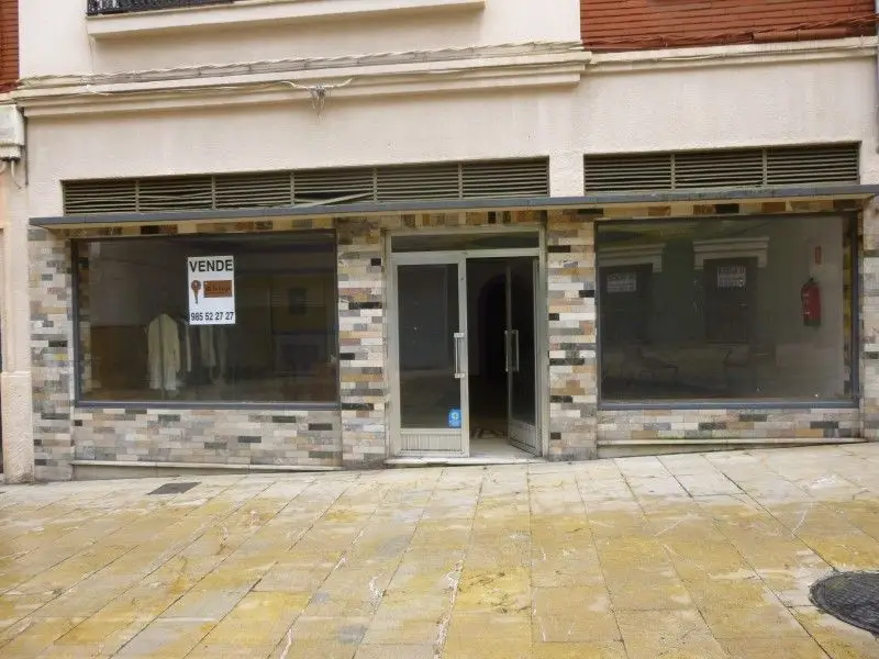 Venta Local Comercial Palacio Valdes Aviles 134m2