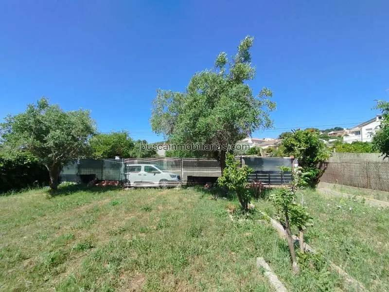 Parcela Urbana en Costa Cunit 812m2 Cerca de la Playa