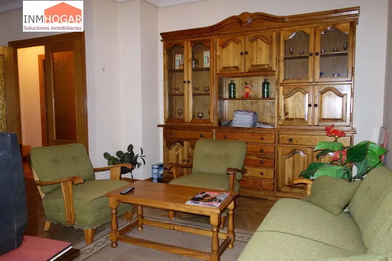 Venta Piso con calefacción en Centro Avila