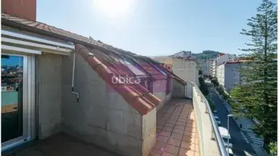 Atico en venta en Teis con vistas a la ria