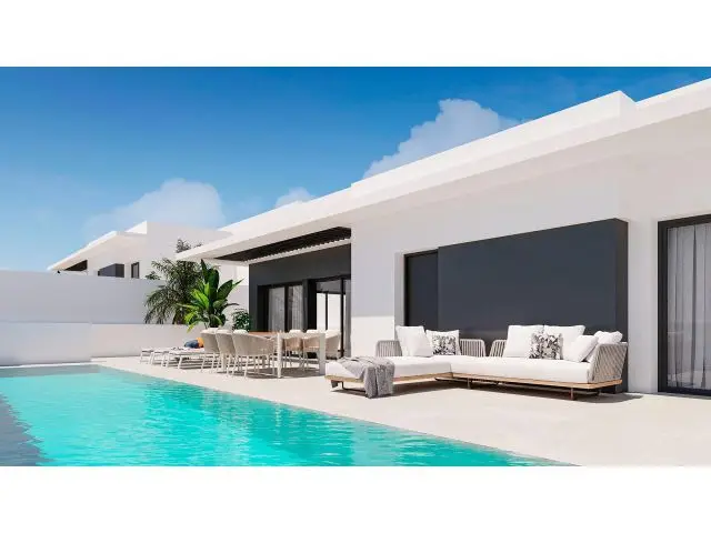 Villa de Lujo en Ciudad Quesada con Piscina Privada