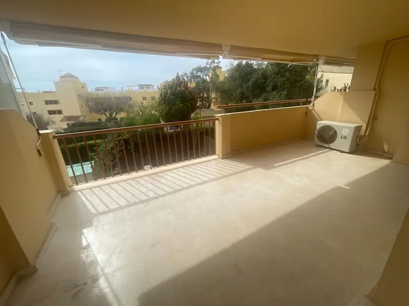 Apartamento 1 Dormitorio Calahonda Cerca de la Playa
