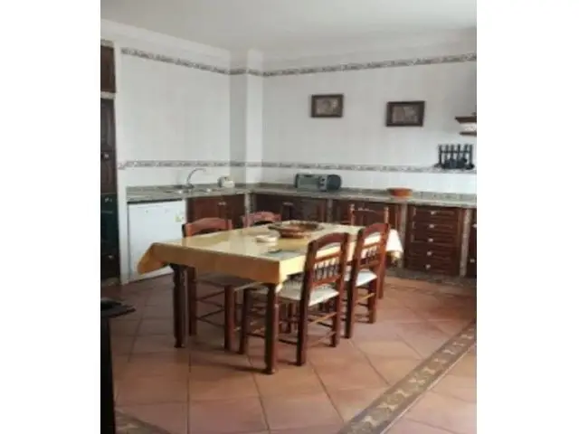 Piso 235m2 en Olvera 4 Dormitorios 2 Baños Patio Interior