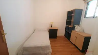 Piso en venta en Torrenueva con 3 dormitorios y garaje