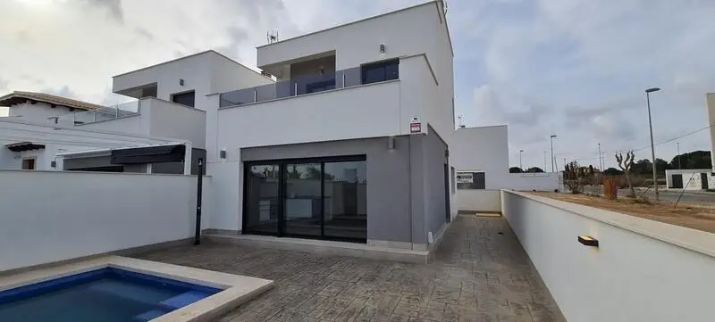 Villa en Orihuela Costa 3 Dormitorios Piscina Privada Nueva