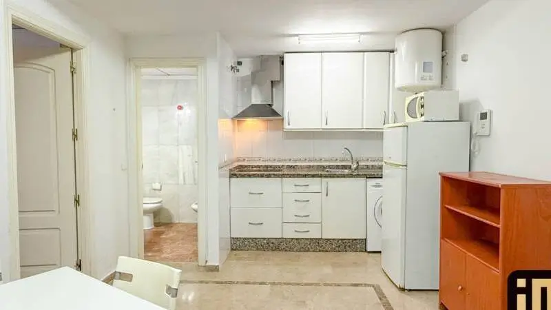 Apartamento en venta Perchel Sur Malaga 1 dormitorio terraza privada