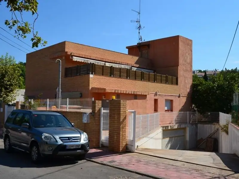 venta Garaje en Distrito 8, Tarragona (52713982)- Globaliza