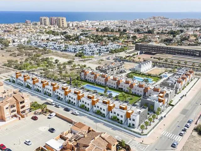 Apartamento 3 Dormitorios Torrevieja Cerca Playa