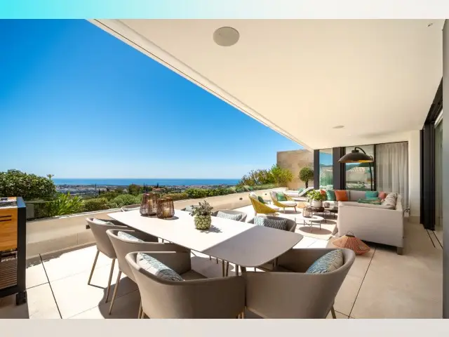 Piso de 3 Dormitorios en venta La Quinta, España