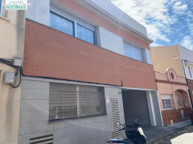 Atico Duplex 65m2 Terraza Garaje Perfecto Estado
