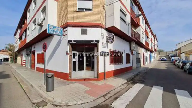 Local Comercial en Venta Zaragoza - Bar Cafeteria Equipado