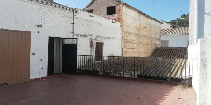 Casa en Venta en Pinos del Valle Granada 10 Habitaciones