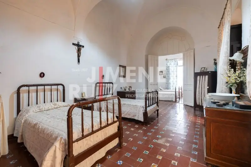 Casa Palacio en Villamartin 10 Dormitorios Piscina 1000m2