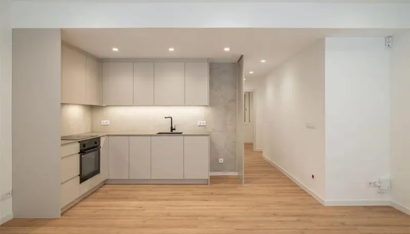 Piso Reformado en Gracia 63m2  2 Dormitorios  Listo para Entrar