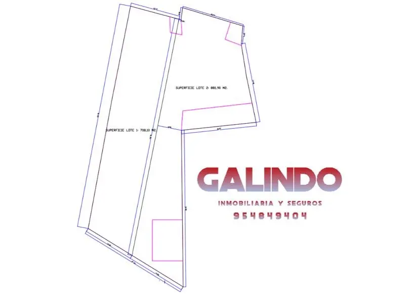 Venta Suelo en Paradas para Chalet con Piscina