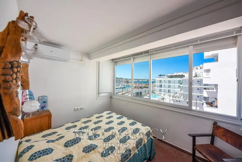 Apartamento en San Antonio Ibiza con Vistas al Puerto