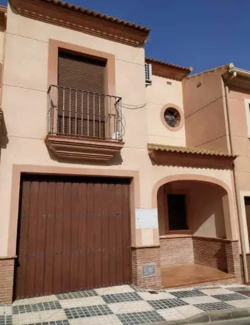 Casa Adosada 3 Habitaciones Saucejo Sevilla