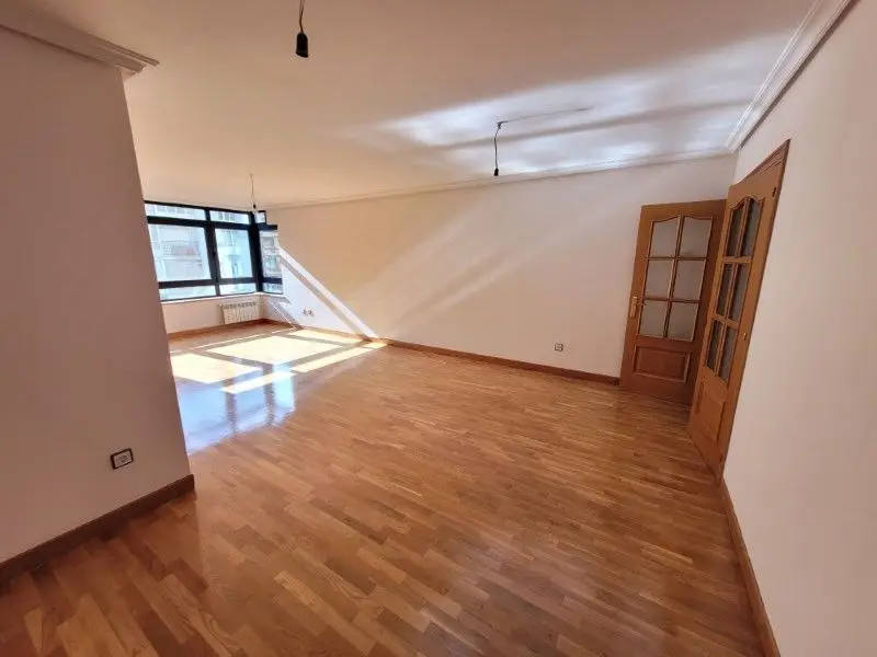Venta Piso Soleado Las Meanas Avilés 3 Dormitorios
