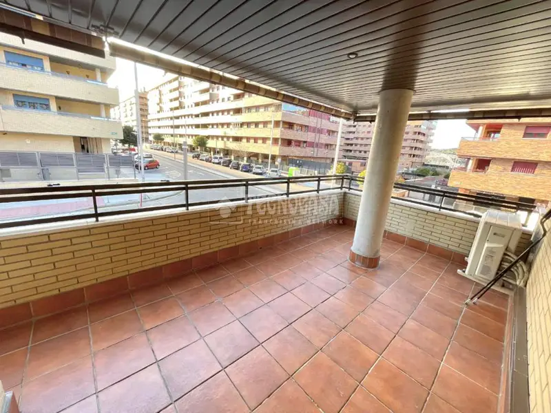 Piso en venta en Seseña zona Quiñón 183m2 con garaje y trastero