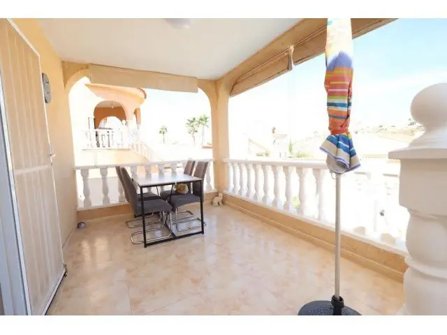 Villa en Ciudad Quesada con Piscina Privada