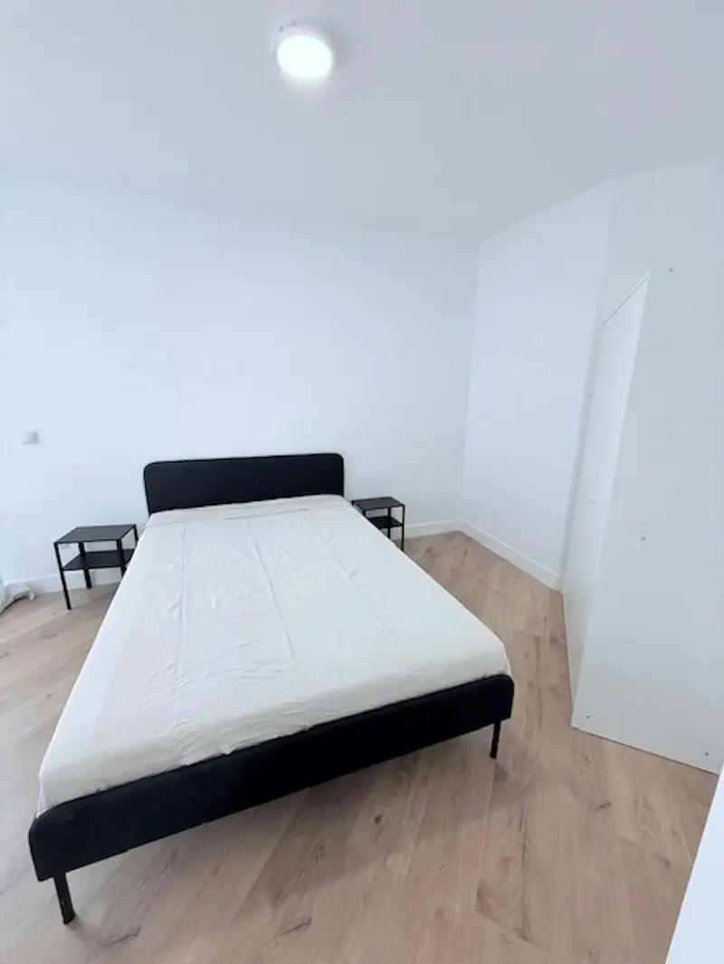 Habitacion Alquiler Fuenlabrada Baño Privado Terraza Cerca Renfe