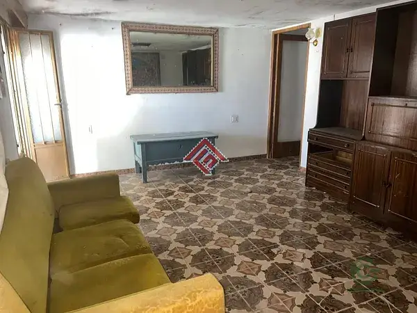 Buhardilla para Reformar en Herguijuela 001ha
