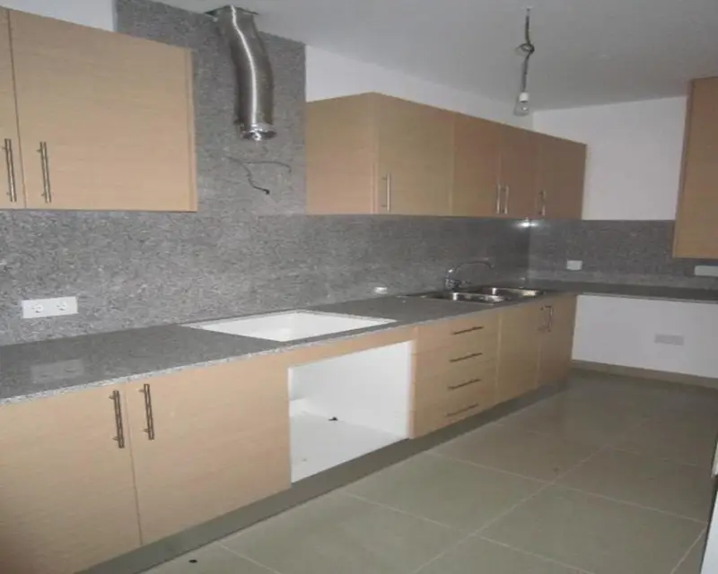 Piso 134m2 3 habitaciones 2 baños Figueres