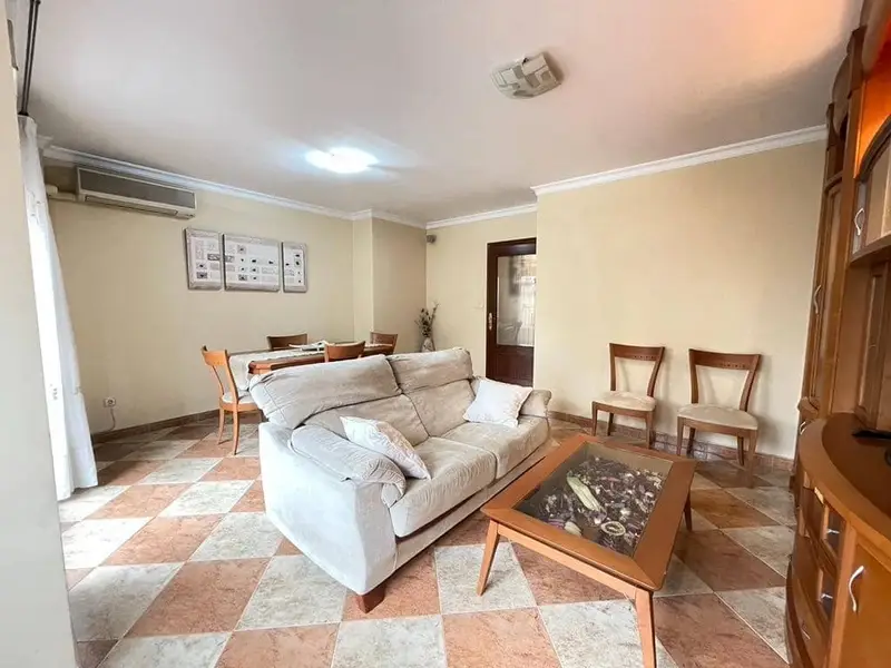 Piso en Venta Canals 130m2 3 habitaciones 2 baños