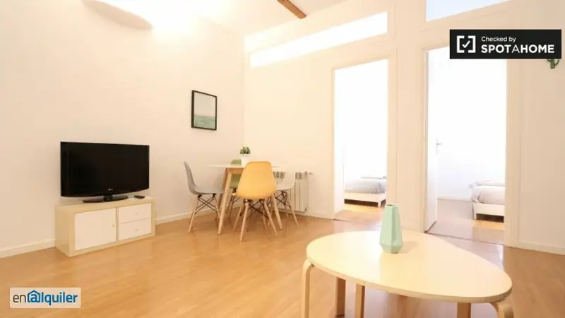 Vivienda 2 Dormitorios Chamberí Moderno Patio Privado