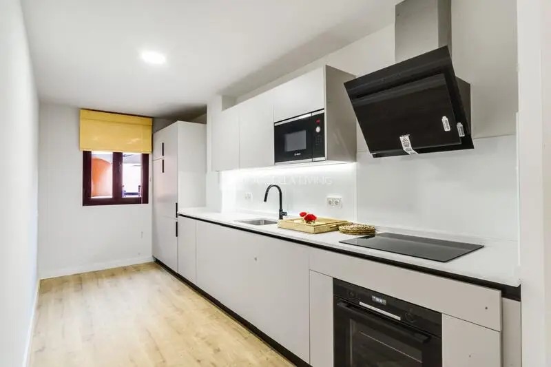 Apartamento 2 Dormitorios en Venta Benahavis Málaga