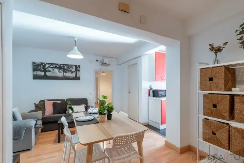 Calle de Alcocer, Madrid, Community of Madrid 28041