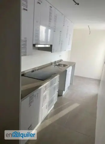 Piso en Alquiler con Garaje Trastero Piscina y Zonas Comunes en Valencia