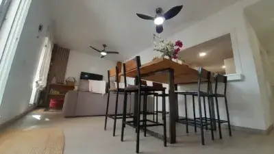 Piso en venta en Chipiona: 3 dormitorios, 2 baños, garaje y piscina