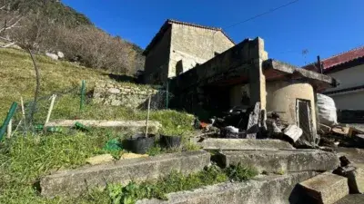 Casa en venta en Calle Bº Narganes