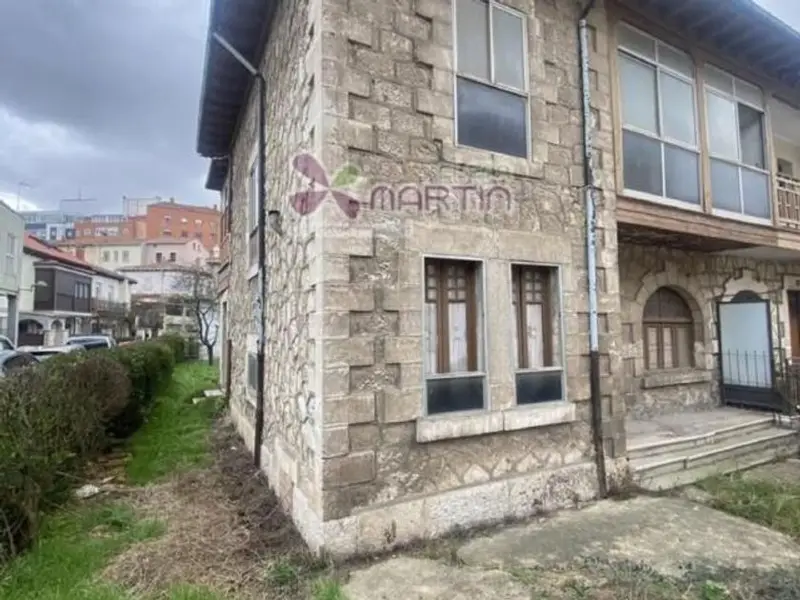 venta Chalet en Burgos, Burgos Provincia (41672875668.100500)- Globaliza