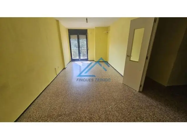 Piso 3 habitaciones Vila Seca Tarragona necesita reforma
