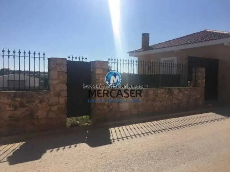 Parcela Residencial en Mondéjar: Gran Superficie, Zona Tranquila