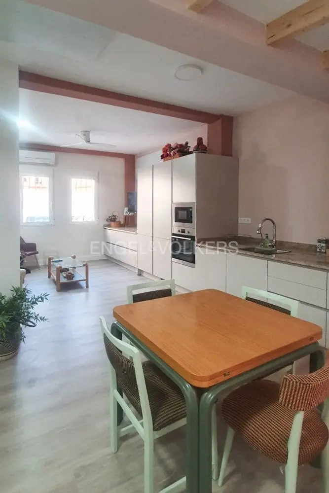 Apartamento amueblado en Trinitat Valencia cerca transporte publico