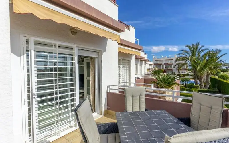 Bungalow en Punta Prima 2 dormitorios 2 baños Solarium 58m2