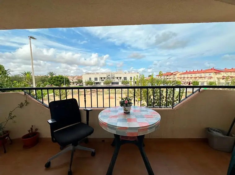Apartamento en Venta Los Alcázares 3 Dormitorios Cerca de la Playa
