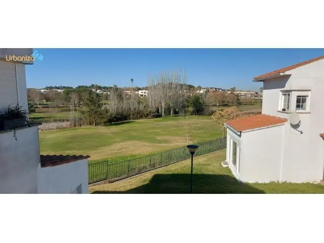 Adosado Reformado Golf del Guadiana 3 Dormitorios Domótica Placas Solares